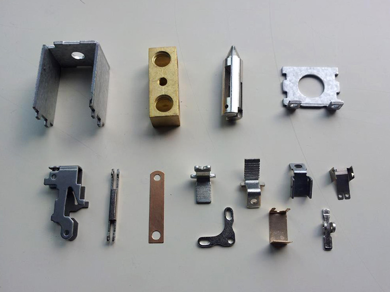 模具加工的汽車五金件有哪些？